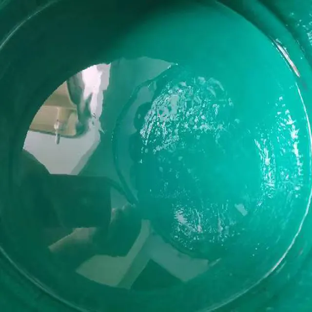 Turquoise coating inside a mixing container