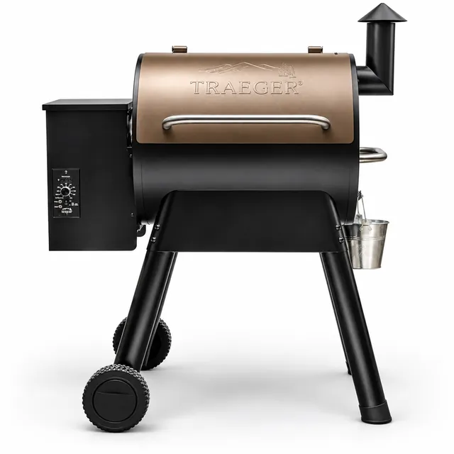 Outdoor pellet grill with closed lid